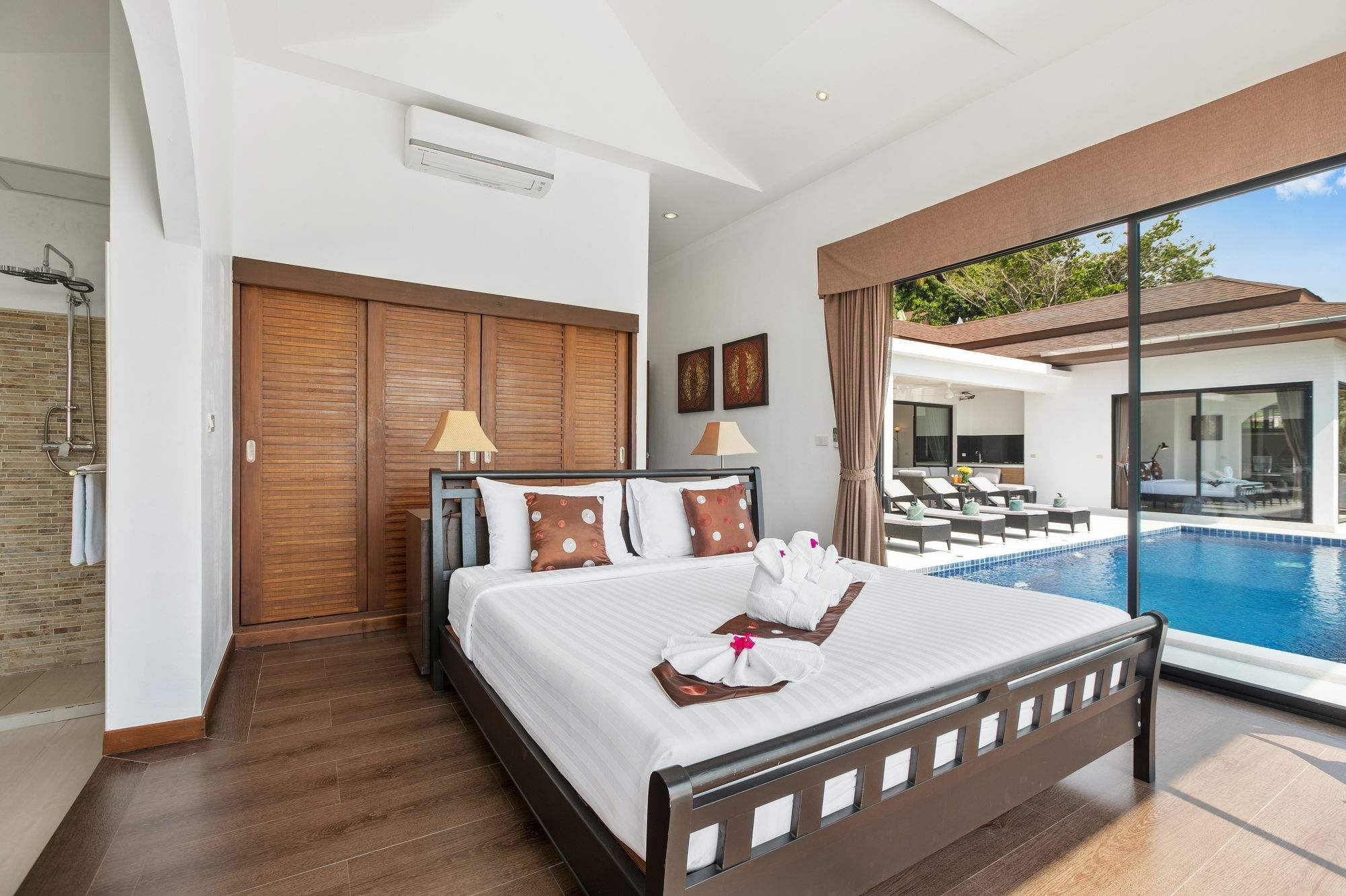 Sunny Banks - Modern Sea View 4 Bed Pool Villa Maret 外观 照片